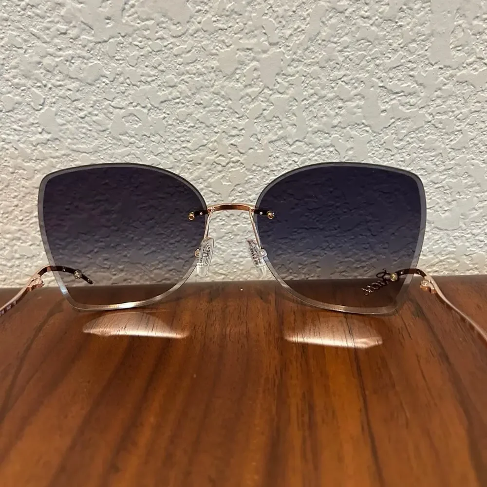 Guess Women's Sunglasses - Shiny Rose Gold Metal Butterfly Shape Frame